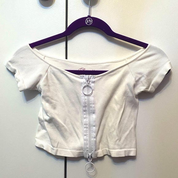 O/S Suzette Zip-up Cropped Tee - Picture 1 of 2